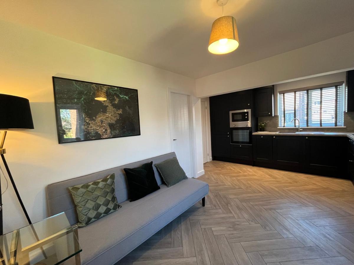 Contemporary 1 Bedroom Apartment Normanton  Εξωτερικό φωτογραφία