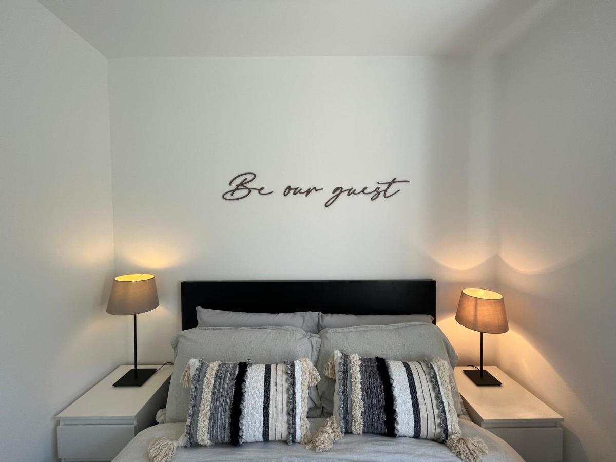 Contemporary 1 Bedroom Apartment Normanton  Εξωτερικό φωτογραφία